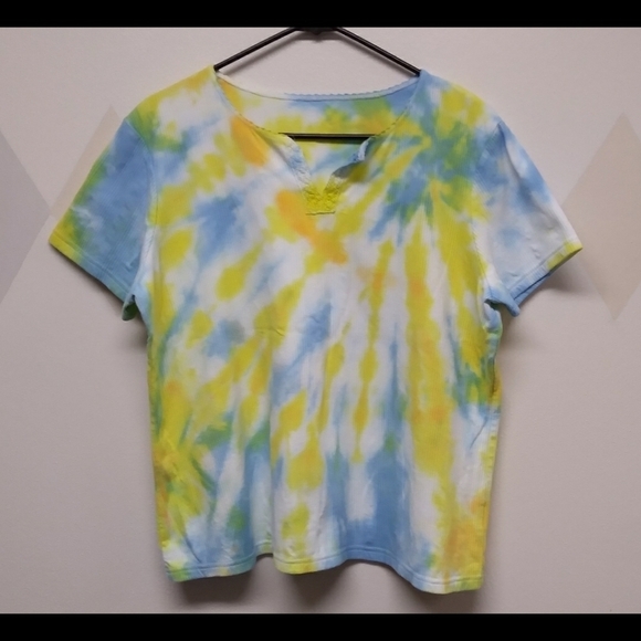 Yellow blue white tie dye short sleeve top - Picture 1 of 6